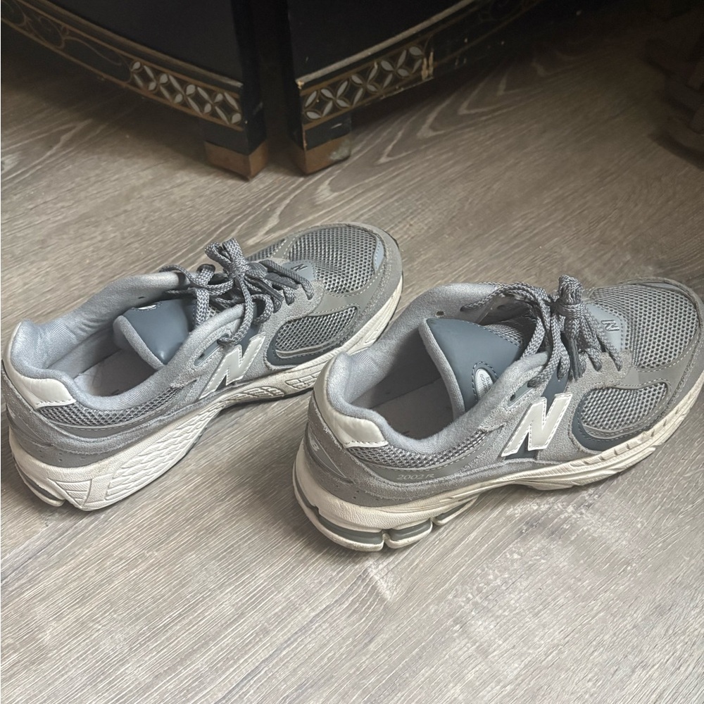 Gray Athletic Sneakers New Balance - Picture 4 of 10